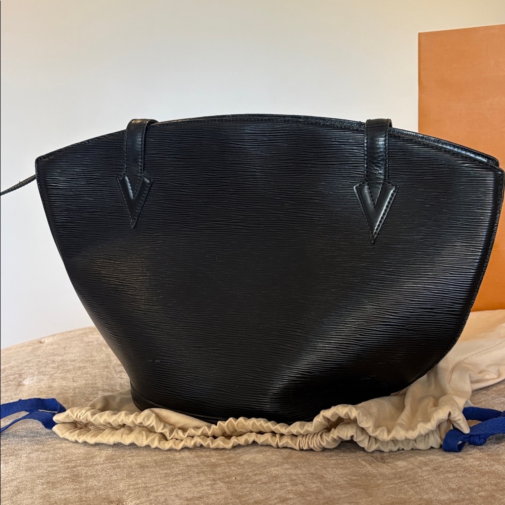 Authentic Louis Vuitton EPI Saint-Jacques shoulder bag